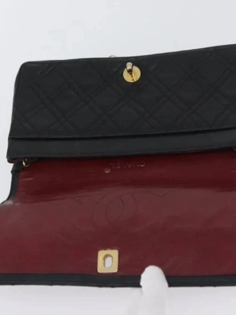CHANEL brand	chanel color	black